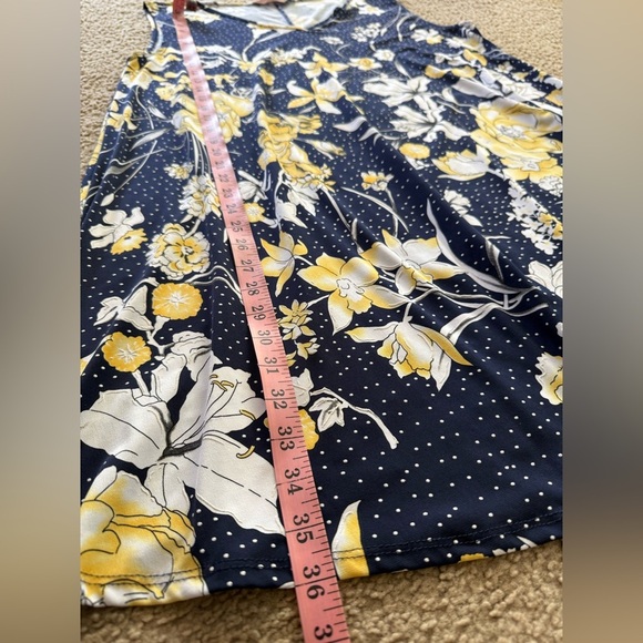 SJS Floral Dress - Picture 7 of 8